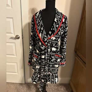 Short Bear Robe L/XL